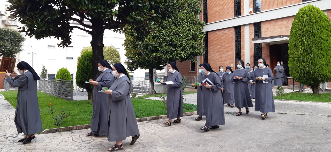 "SOMOS UNA MISI\u00d3N:  REAVIVAMOS LA RELACI\u00d3N CON DIOS  PARA CURAR NUESTRAS RELACIONES FRATERNAS Y DAR LA VIDA"
